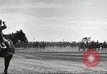Immagine di 1a divisione di cavalleria Fort Riley Kansas USA, 1942, secondo 60 filmato di repertorio 65675063103