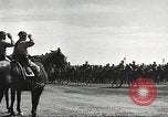 Immagine di 1a divisione di cavalleria Fort Riley Kansas USA, 1942, secondo 62 filmato di repertorio 65675063103