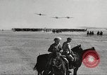 Standbild 1st Cavalry Division Fort Riley Kansas USA, 1942, aus Sekunde 36 historischem Filmmaterial Videoclip 65675063105