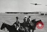 Standbild 1st Cavalry Division Fort Riley Kansas USA, 1942, aus Sekunde 38 historischem Filmmaterial Videoclip 65675063105