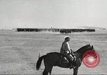 Standbild 1st Cavalry Division Fort Riley Kansas USA, 1942, aus Sekunde 43 historischem Filmmaterial Videoclip 65675063105