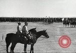 Standbild 1st Cavalry Division Fort Riley Kansas USA, 1942, aus Sekunde 48 historischem Filmmaterial Videoclip 65675063105