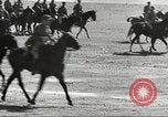 Standbild 1st Cavalry Division Fort Riley Kansas USA, 1942, aus Sekunde 57 historischem Filmmaterial Videoclip 65675063105