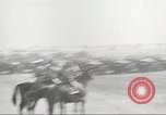 Standbild 1st Cavalry Division Fort Riley Kansas USA, 1942, aus Sekunde 1 historischem Filmmaterial Videoclip 65675063106