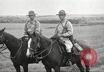 Standbild 1st Cavalry Division Fort Riley Kansas USA, 1942, aus Sekunde 5 historischem Filmmaterial Videoclip 65675063107