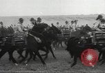 Standbild 1st Cavalry Division Fort Riley Kansas USA, 1942, aus Sekunde 14 historischem Filmmaterial Videoclip 65675063107