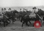 Standbild 1st Cavalry Division Fort Riley Kansas USA, 1942, aus Sekunde 20 historischem Filmmaterial Videoclip 65675063107