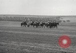 Standbild 1st Cavalry Division Fort Riley Kansas USA, 1942, aus Sekunde 27 historischem Filmmaterial Videoclip 65675063107
