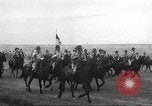 Standbild 1st Cavalry Division Fort Riley Kansas USA, 1942, aus Sekunde 38 historischem Filmmaterial Videoclip 65675063107