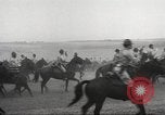 Standbild 1st Cavalry Division Fort Riley Kansas USA, 1942, aus Sekunde 50 historischem Filmmaterial Videoclip 65675063107