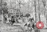Standbild Elemente der US 6th Cavalry Division in Manövern am Fort Olgelthorpe Fort Oglethorpe Georgia USA, 1942, aus Sekunde 40 historischem Filmmaterial Videoclip 65675063110