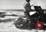 Standbild 1st Cavalry Division Atlantic Coast United States USA, 1942, aus Sekunde 62 historischem Filmmaterial Videoclip 65675063113
