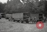 Standbild 1st Cavalry Division Salem Oregon USA, 1942, aus Sekunde 25 historischem Filmmaterial Videoclip 65675063115