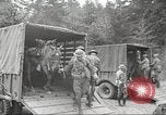 Standbild 1st Cavalry Division Salem Oregon USA, 1942, aus Sekunde 29 historischem Filmmaterial Videoclip 65675063115
