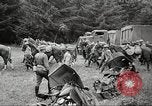 Standbild 1st Cavalry Division Salem Oregon USA, 1942, aus Sekunde 47 historischem Filmmaterial Videoclip 65675063115