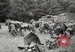 Standbild 1st Cavalry Division Salem Oregon USA, 1942, aus Sekunde 51 historischem Filmmaterial Videoclip 65675063115