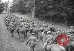 Standbild 1st Cavalry Division Salem Oregon USA, 1942, aus Sekunde 55 historischem Filmmaterial Videoclip 65675063115