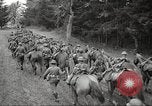 Standbild 1st Cavalry Division Salem Oregon USA, 1942, aus Sekunde 56 historischem Filmmaterial Videoclip 65675063115