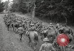 Standbild 1st Cavalry Division Salem Oregon USA, 1942, aus Sekunde 57 historischem Filmmaterial Videoclip 65675063115