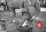 Standbild 1st Cavalry Division Salem Oregon USA, 1942, aus Sekunde 39 historischem Filmmaterial Videoclip 65675063116
