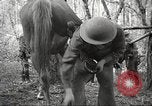 Standbild 1st Cavalry Division Salem Oregon USA, 1942, aus Sekunde 58 historischem Filmmaterial Videoclip 65675063116