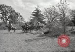 Standbild 1st Cavalry Division Salem Oregon USA, 1942, aus Sekunde 4 historischem Filmmaterial Videoclip 65675063117