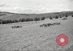 Standbild 1st Cavalry Division Salem Oregon USA, 1942, aus Sekunde 6 historischem Filmmaterial Videoclip 65675063118