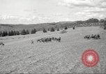Standbild 1st Cavalry Division Salem Oregon USA, 1942, aus Sekunde 11 historischem Filmmaterial Videoclip 65675063118