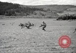 Standbild 1st Cavalry Division Salem Oregon USA, 1942, aus Sekunde 14 historischem Filmmaterial Videoclip 65675063118