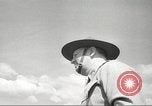 Standbild 1st Cavalry Division Salem Oregon USA, 1942, aus Sekunde 38 historischem Filmmaterial Videoclip 65675063118