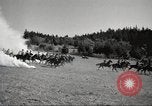Standbild 1st Cavalry Division Salem Oregon USA, 1942, aus Sekunde 16 historischem Filmmaterial Videoclip 65675063119