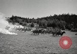 Standbild 1st Cavalry Division Salem Oregon USA, 1942, aus Sekunde 17 historischem Filmmaterial Videoclip 65675063119