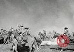 Standbild 1st Cavalry Division Salem Oregon USA, 1942, aus Sekunde 59 historischem Filmmaterial Videoclip 65675063119