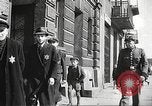 Standbild Polnische Juden im Zweiten Weltkrieg Dombrowa Polen, 1940, aus Sekunde 19 historischem Filmmaterial Videoclip 65675063122