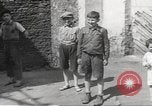 Standbild Juden Dombrowa Polen, 1940, aus Sekunde 24 historischem Filmmaterial Videoclip 65675063125