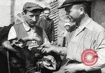 Standbild Juden Dombrowa Polen, 1940, aus Sekunde 33 historischem Filmmaterial Videoclip 65675063125