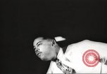 Image Boxeur Joe Louis la préparation d'une lutte United States USA, 1946, de la seconde 14 séquences d'archives historiques vidéo 65675063131