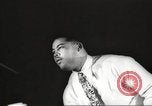 Image Boxeur Joe Louis la préparation d'une lutte United States USA, 1946, de la seconde 15 séquences d'archives historiques vidéo 65675063131