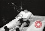 Image Boxeur Joe Louis la préparation d'une lutte United States USA, 1946, de la seconde 50 séquences d'archives historiques vidéo 65675063131