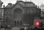 Standbild Juden im Dorf Ungvar Ruthenia Ungarn, 1939, aus Sekunde 3 historischem Filmmaterial Videoclip 65675063136