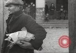 Standbild Juden im Dorf Ungvar Ruthenia Ungarn, 1939, aus Sekunde 45 historischem Filmmaterial Videoclip 65675063136