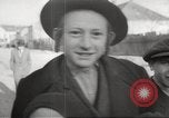 Standbild Juden im Dorf Ungvar Ruthenia Ungarn, 1939, aus Sekunde 51 historischem Filmmaterial Videoclip 65675063136