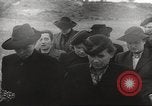 Image survivants et auteurs de Lidice massacre l'Europe, 1946, de la seconde 26 séquences d'archives historiques vidéo 65675063141