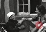 Image les victimes de guerre l'Europe, 1946, de la seconde 14 séquences d'archives historiques vidéo 65675063148