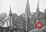 Immagine di Funzionari di soddisfare Torgau Germania, 1945, secondo 13 filmato di repertorio 65675063152