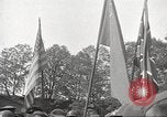Immagine di Funzionari di soddisfare Torgau Germania, 1945, secondo 14 filmato di repertorio 65675063152
