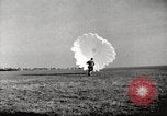 Immagine di Il tedesco paratroop soldati in formazione Germania, 1939, secondo 46 filmato di repertorio 65675063155
