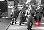 Immagine di Il tedesco paratroop soldati in formazione Germania, 1939, secondo 58 filmato di repertorio 65675063155