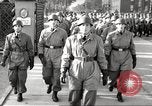 Immagine di Il tedesco paratroop soldati in formazione Germania, 1939, secondo 60 filmato di repertorio 65675063155