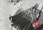 Immagine di Fabbricazione di Esercito Tedesco paracaduti seconda guerra mondiale Germania, 1939, secondo 4 filmato di repertorio 65675063156